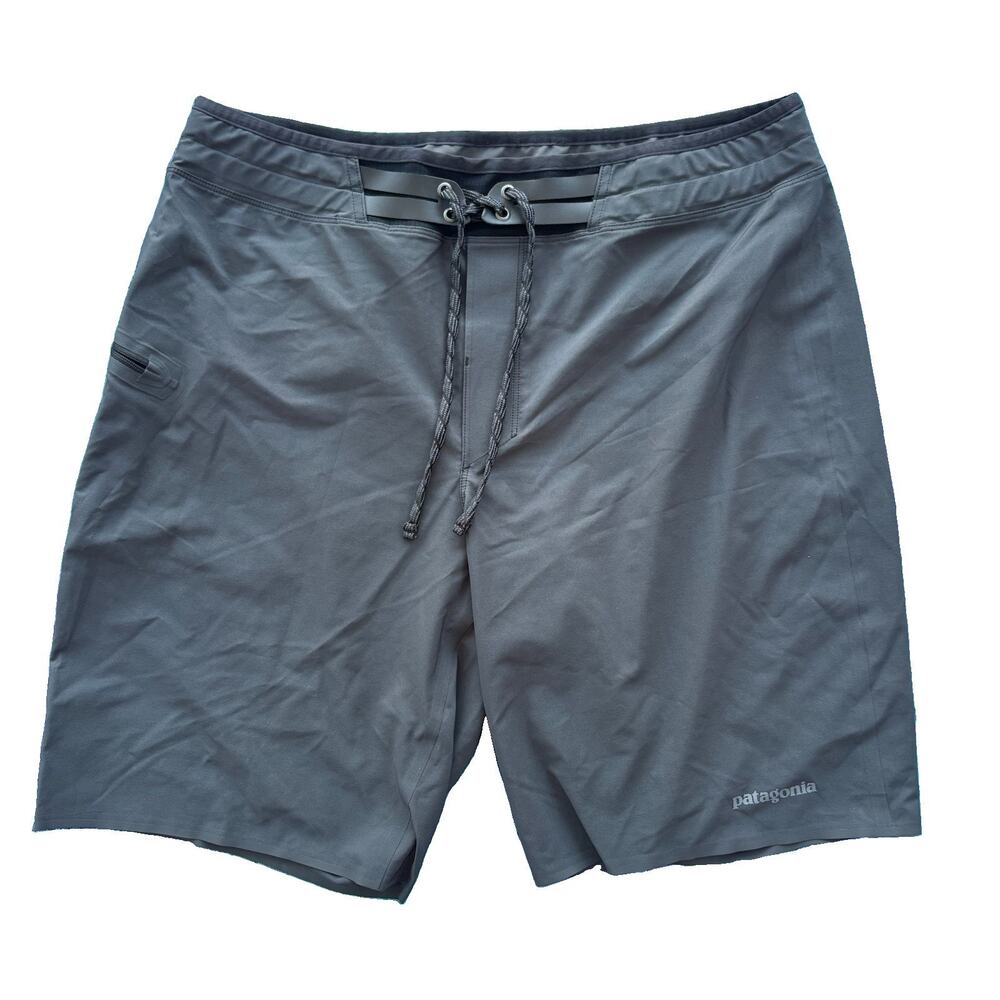 Patagonia Men’s Trunks Swim Shorts Charcoal Gray Size 32 Conquerers Of The Usele